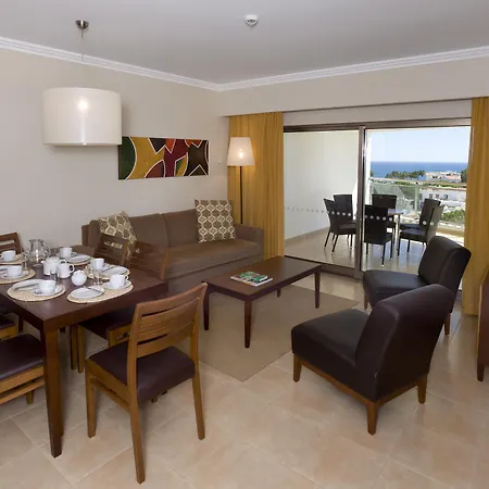 Alfagar Aparthotel 4*