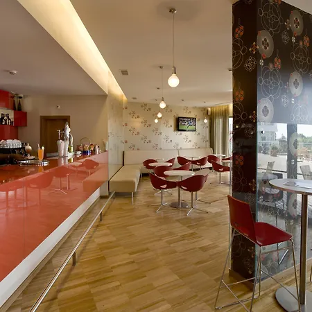 Alfagar Aparthotel