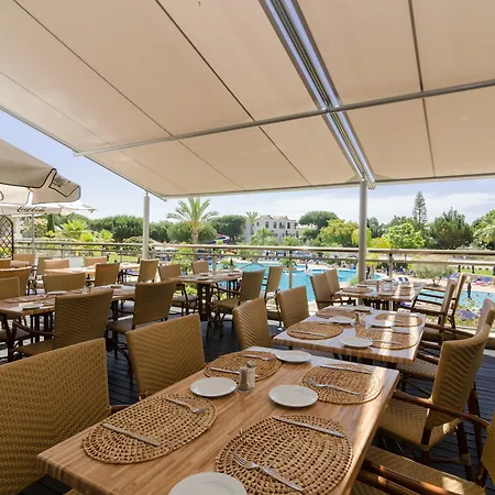 Alfagar Aparthotel 4*