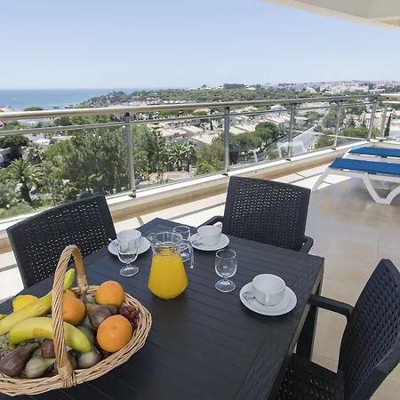 Alfagar Aparthotel 4*